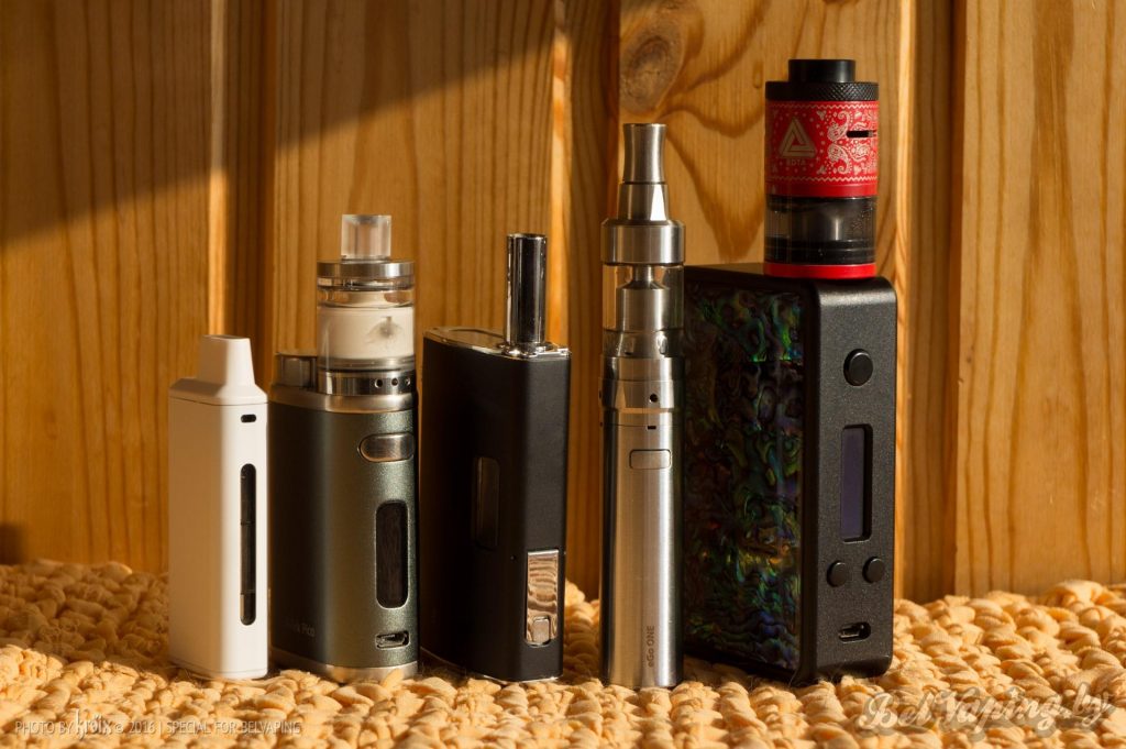 Сравнение габаритов (слева направо): Eleaf iCare, Eleaf iStick Pico, Joyetech eGrip, eGo One с Kayfun 3 Mini, Hotcig R150
