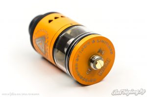 Внешний вид iJoy Limitless RDTA Classic Edition снизу