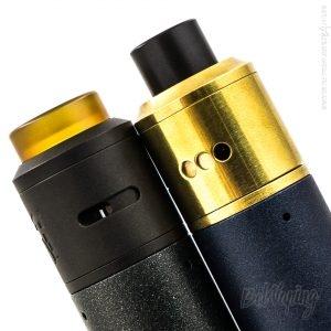 Минимальный обдув на Goon V1.5 RDA (слева) и одно открытое отверстие на Goon V1 RDA
