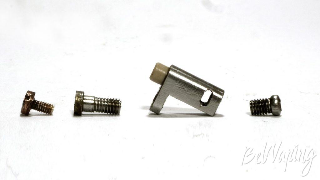 Tobeco Torque RDA - разобранная плюсовая стойка