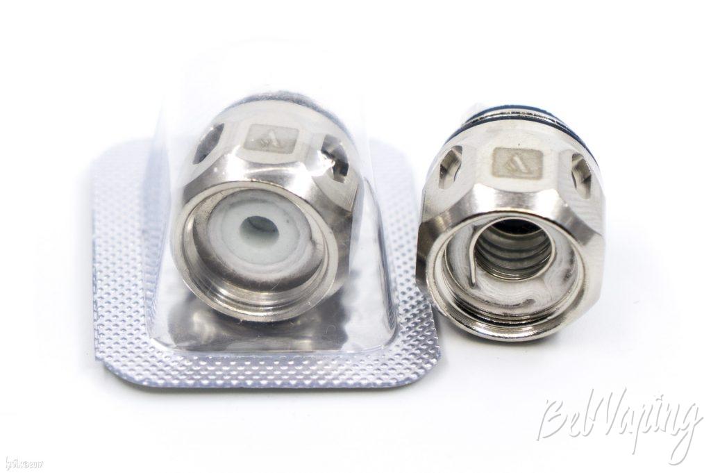Испарители GT CCELL 0.4 ohm Ceramic Coil (слева) и GT2 Core 0.4 ohm Coil