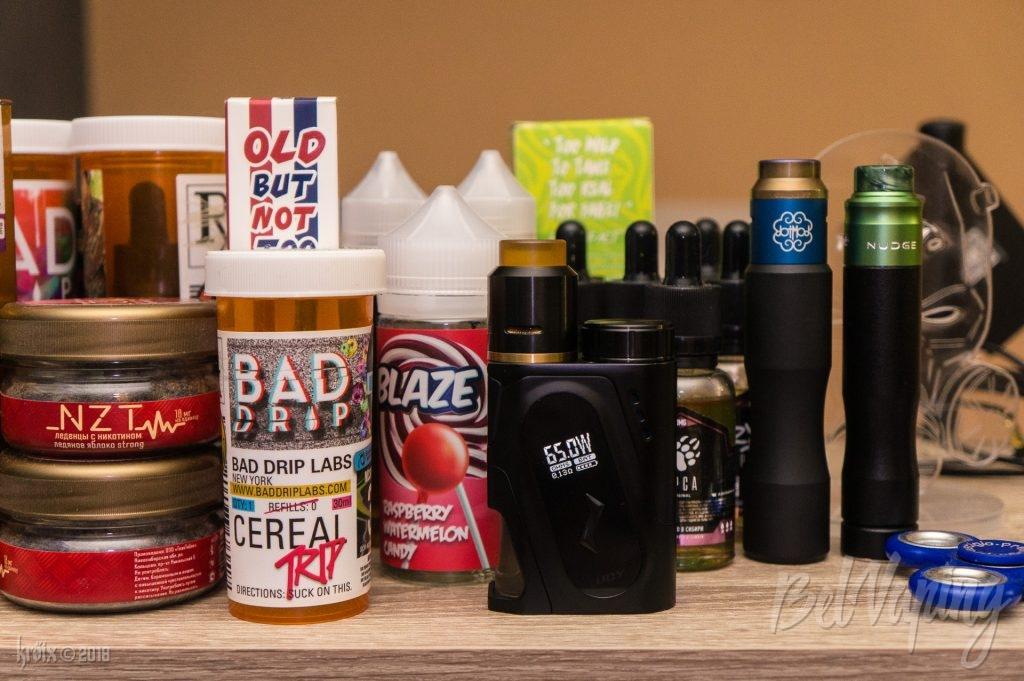 Внешний вид IJOY CAPO Squonk Kit