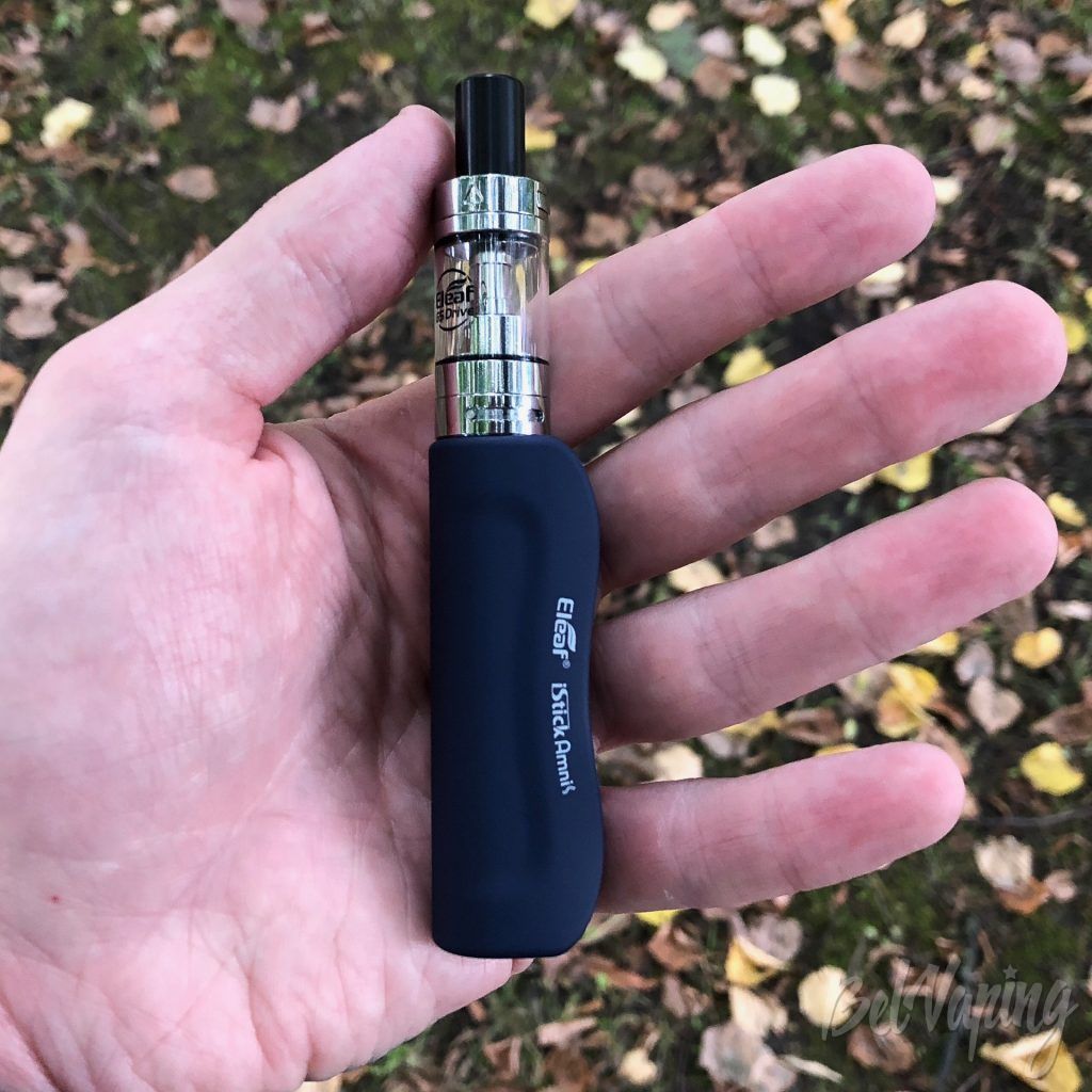Внешний вид Eleaf iStick Amnis Kit в руке