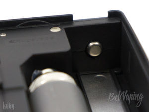 Минусовой контакт аккумуляторного отсека Hugsvape Surge Squonk Mod
