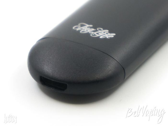 Разъем micro USB в Augvape Lyfe Pod System
