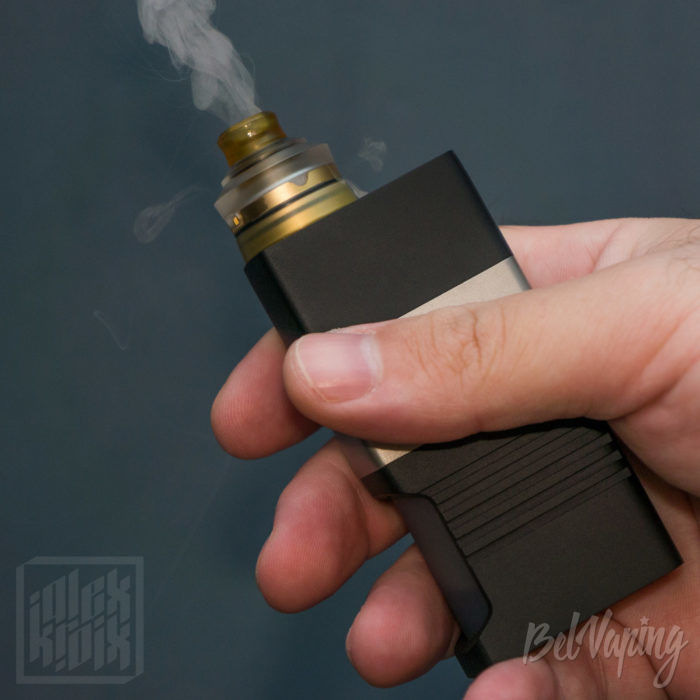 Mellody Squonk в руке