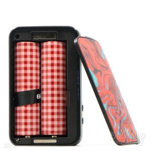 Установка аккумуляторов в iStick Mix