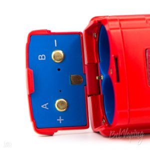 Контакты в аккумуляторном отсеке Augvape VTEC 1.8 Mod
