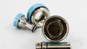 Плюсовой контакт в Vaporesso Guardian Tank