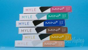 Упаковка MYLE Mini V2 справа