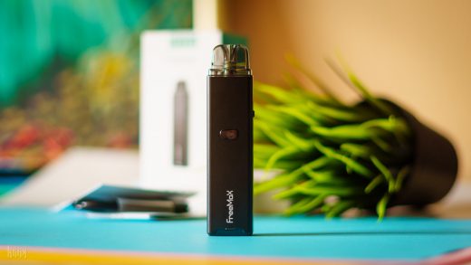 Обзор FreeMax ONNIX Pod 20W Kit