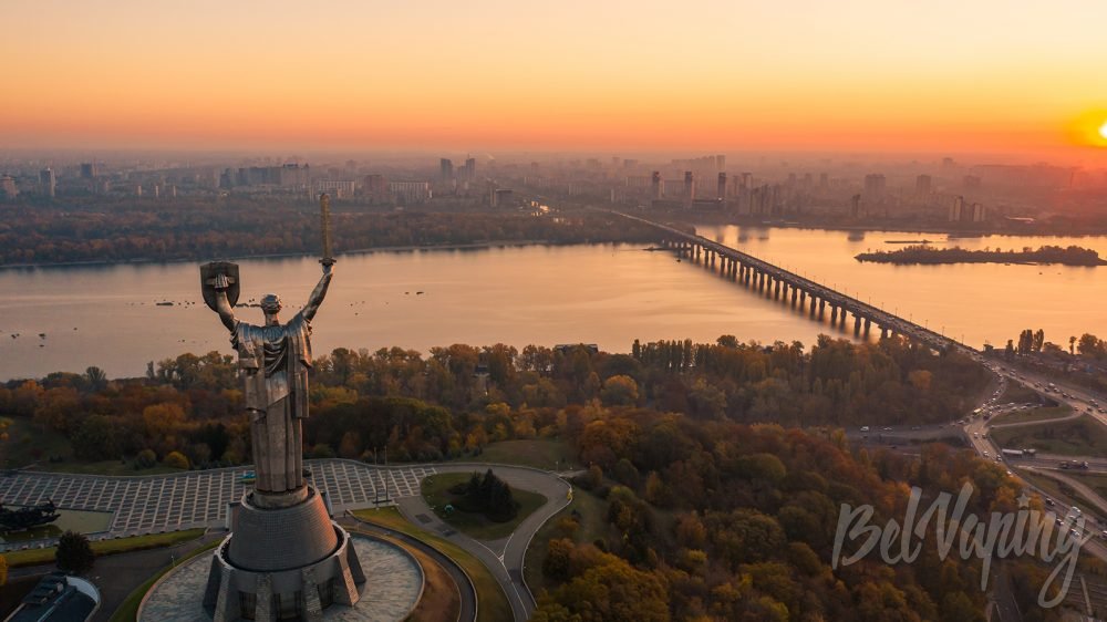 Украина приравняла вейпы и СНТ к сигаретам