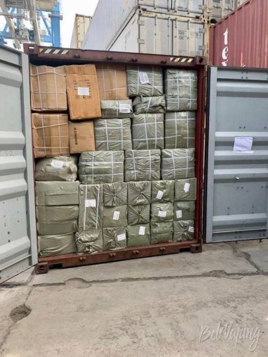 В одесском порту задержали контрабанду электронных сигарет