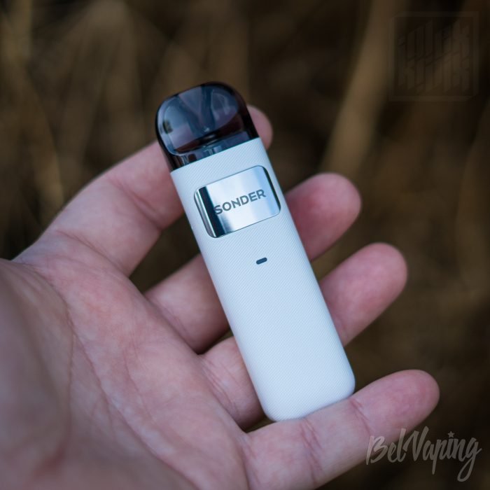 Внешний вид Geekvape SONDER U Pod в руке