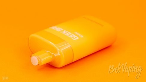 Защита одноразки GeekBar B5000 сверху