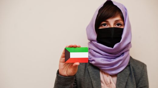 Кувейт приостанавливает введение 100% таможенного налога на электронные сигареты