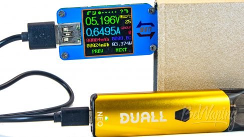 Обзор пода DUALL NEO - процесс зарядки