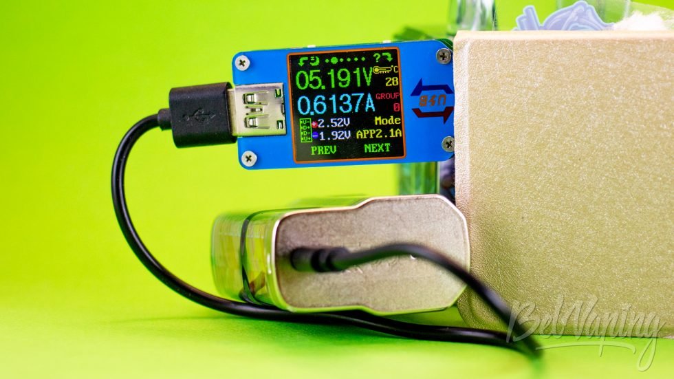 Обзор одноразок DRAGBAR B8500 - процесс зарядки