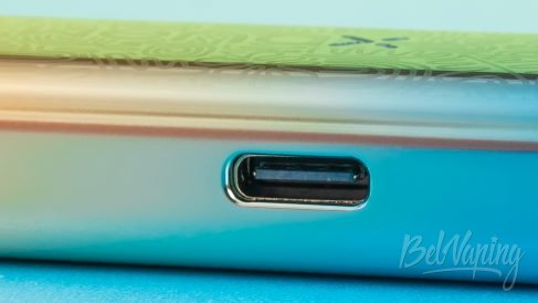 Обзор пода WENAX Q MINI от GEEKVAPE - порт зарядки