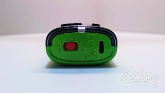 Внешний вид одноразки Joystick Veyron V-Play 22000