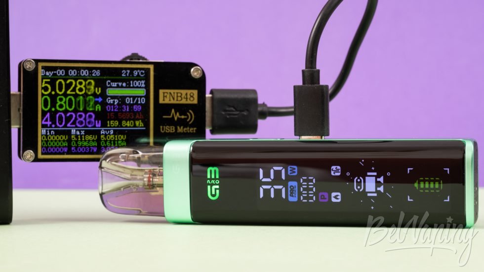 Обзор пода CALIBURN G3 PRO от UWELL - процесс зарядки