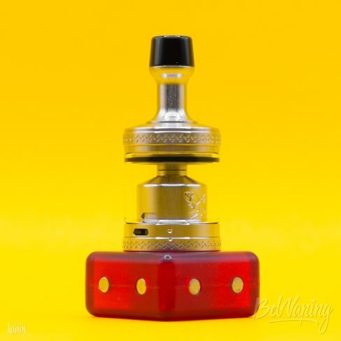 Бак Hellvape Dead Rabbit MTL 2 RTA в положении для разборки