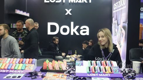 Стенд Lost Mary