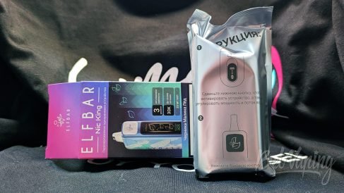 Упаковка одноразок Elfbar Nic King 30000 и Elfbar Booster 30000