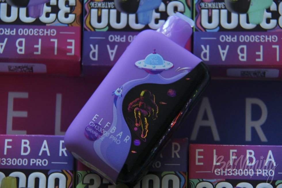Одноразки Elfbar GH33000 Pro в руке