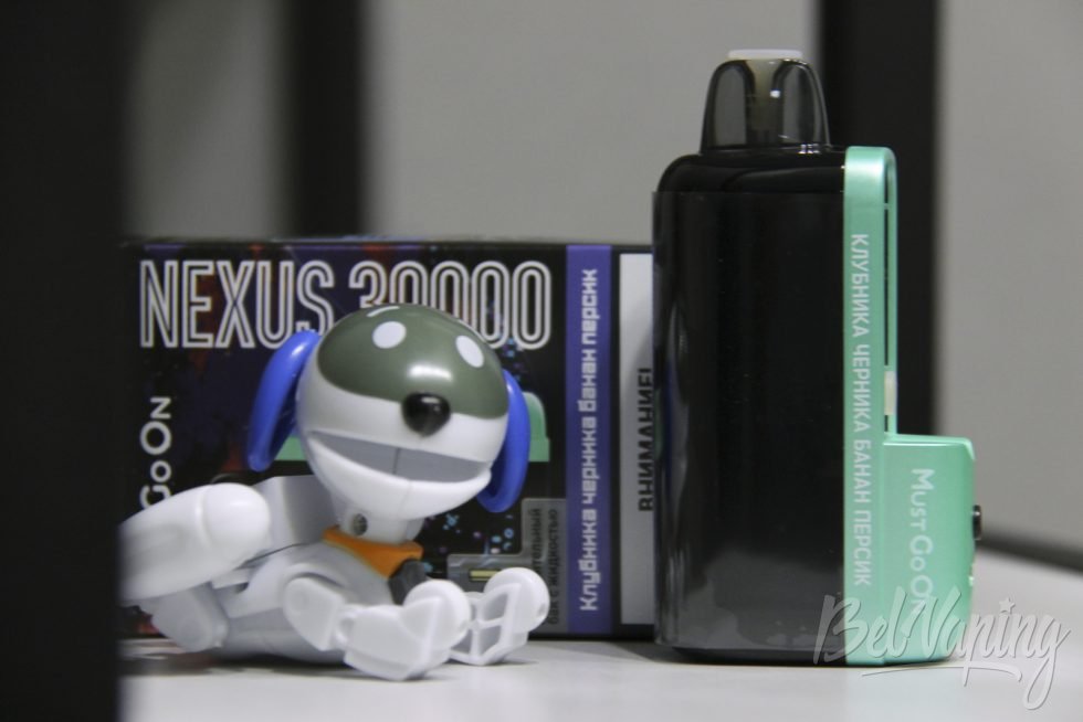 Одноразка MGO Nexus 30000 Клубника черника банан персик